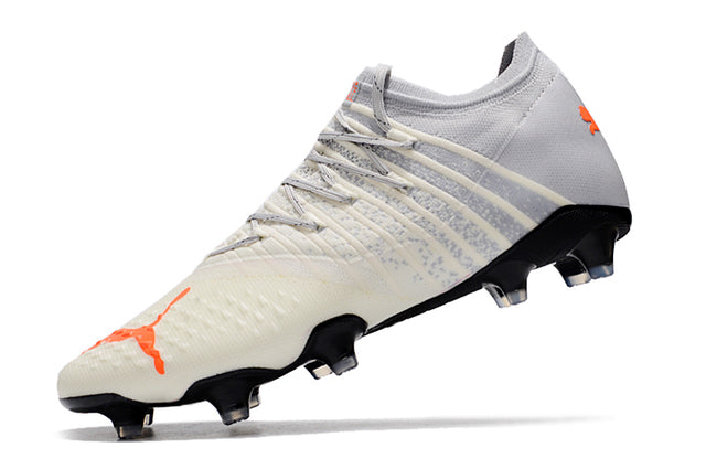 Chuteira Puma Future Z 1.4 Campo FG/AG - Cinza/Laranja