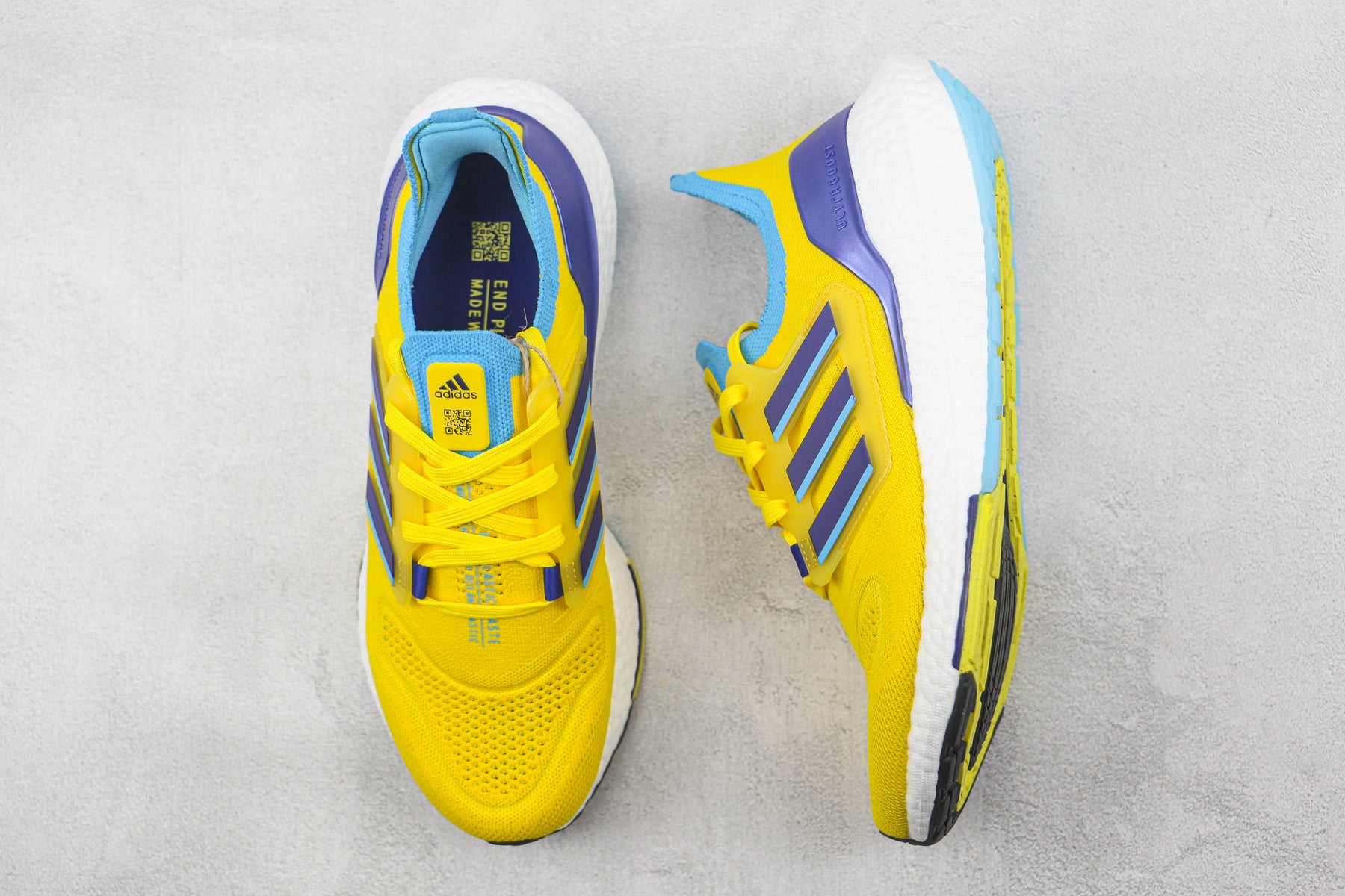 Tênis Adidas Ultra Boost 22 White Sky Rush Mint