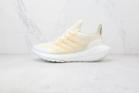 Tênis Adidas Ultra Boost 22 Cold Rdy Beige