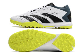 Chuteira Adidas Society Predator Accuracy.3 Low Society TF "Crazyrush Pack"