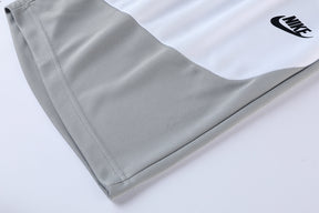 Conjunto Nike Masculino Camisa e Bermuda Cinza e Branco