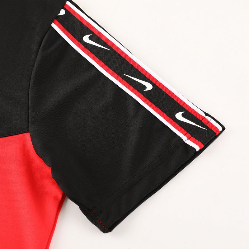 Conjunto Nike Repeat Masculino Bermuda e Camisa Masculina Vermelho e Preto