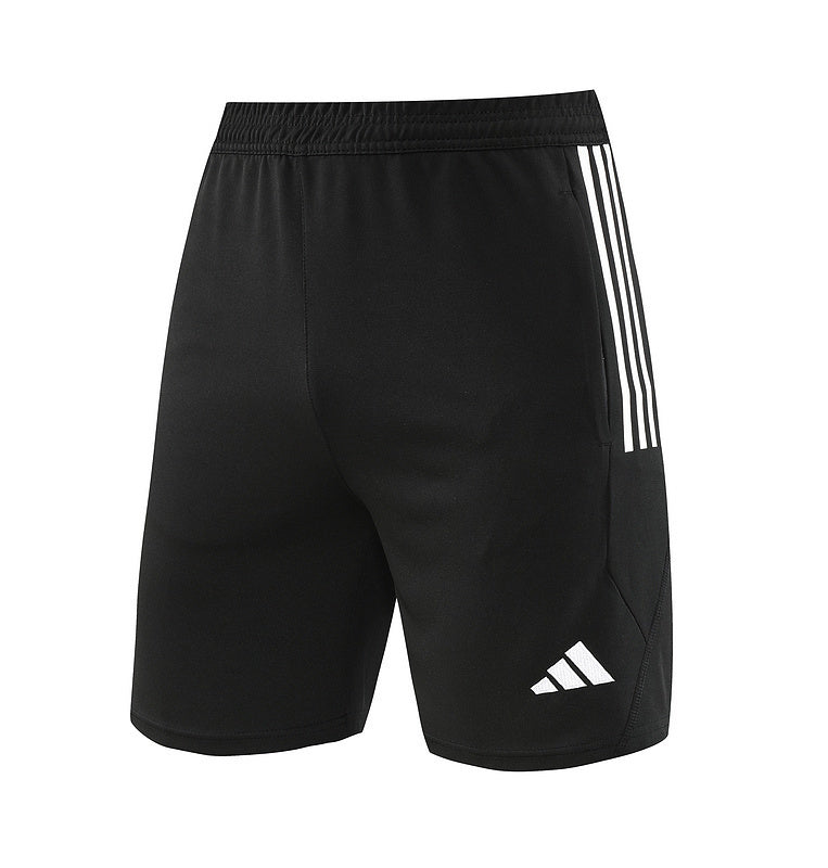 Conjunto Adidas Masculino Camisa Vermelha e Bermuda Preta
