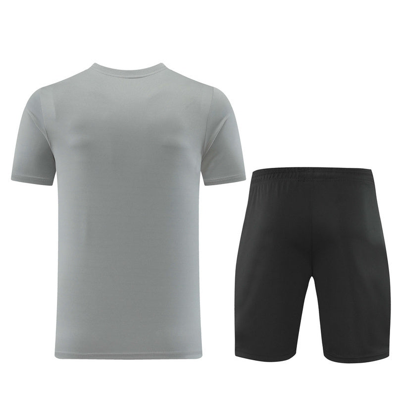 Conjunto Nike Camisa e Bermuda Cinza e Preto