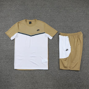 Conjunto Nike Masculino Camisa e Bermuda Marrom e Branco