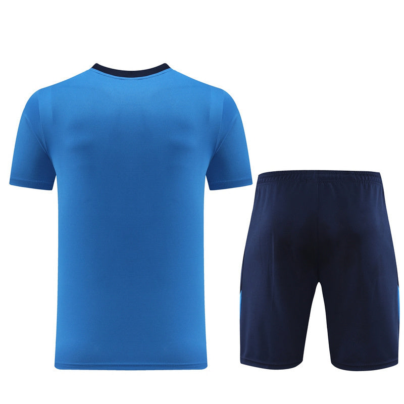 Conjunto Nike Masculino Camisa Azul e Bermuda Azul Marinho