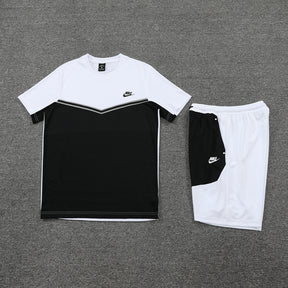 Conjunto Nike Masculino Camisa e Bermuda Preto e Branco