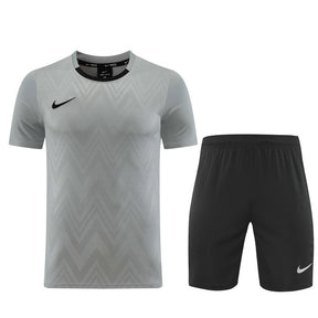 Conjunto Nike Camisa e Bermuda Cinza e Preto