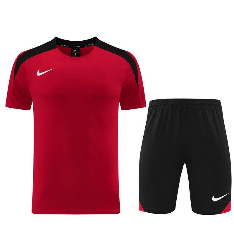 Conjunto Nike Masculino Camisa Vermelha e Bermuda Preta