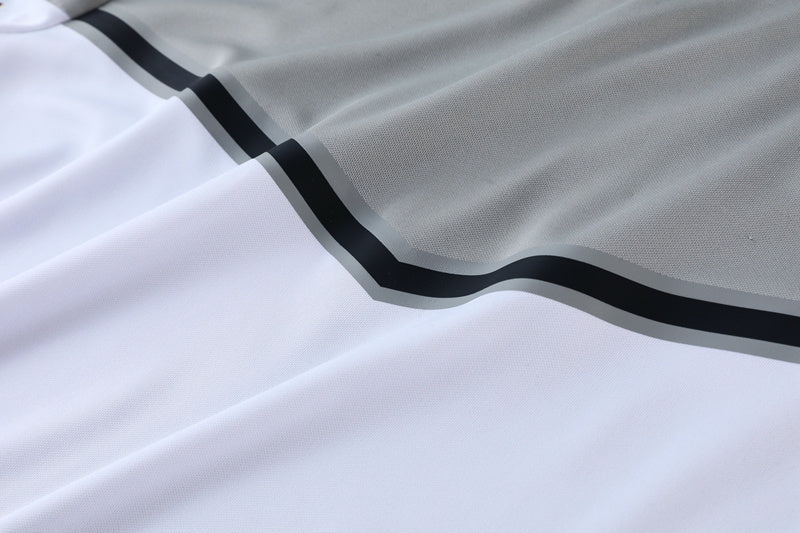 Conjunto Nike Masculino Camisa e Bermuda Cinza e Branco