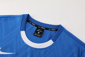 Conjunto Nike Camisa e Bermuda Azul