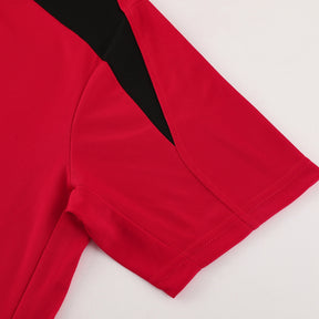 Conjunto Nike Masculino Camisa Vermelha e Bermuda Preta