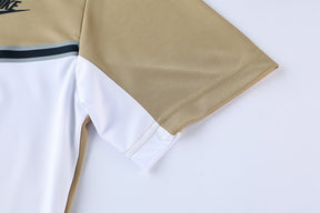 Conjunto Nike Masculino Camisa e Bermuda Marrom e Branco