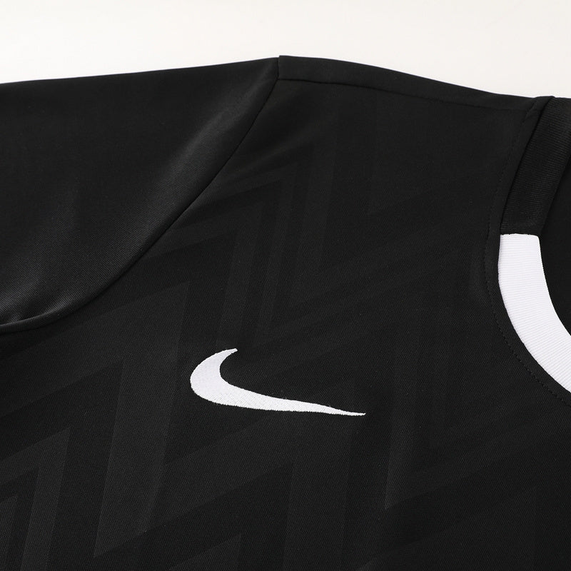 Conjunto Nike Camisa e Bermuda Preto