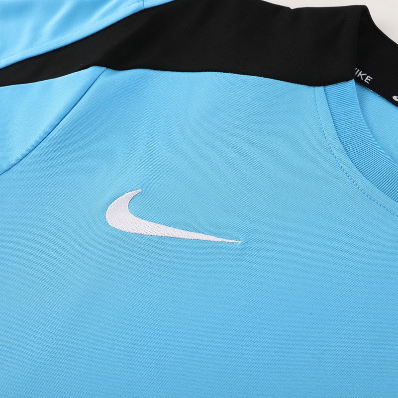 Conjunto Nike Masculino Camisa Azul e Bermuda Preta