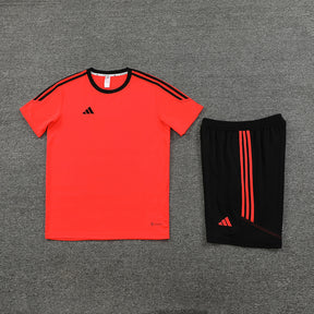 Conjunto Adidas Masculino Camisa Laranja e Bermuda Preta