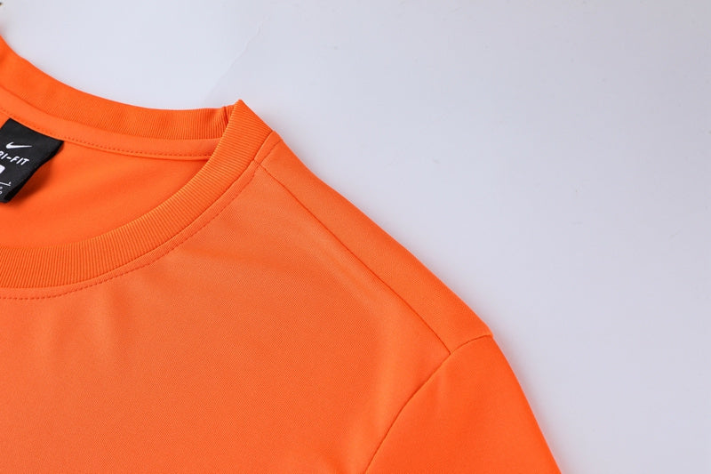 Conjunto Nike Masculino Camisa e Bermuda Laranja e Branco