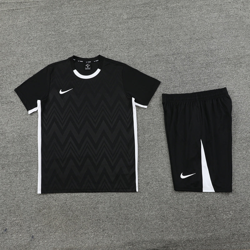 Conjunto Nike Camisa e Bermuda Preto