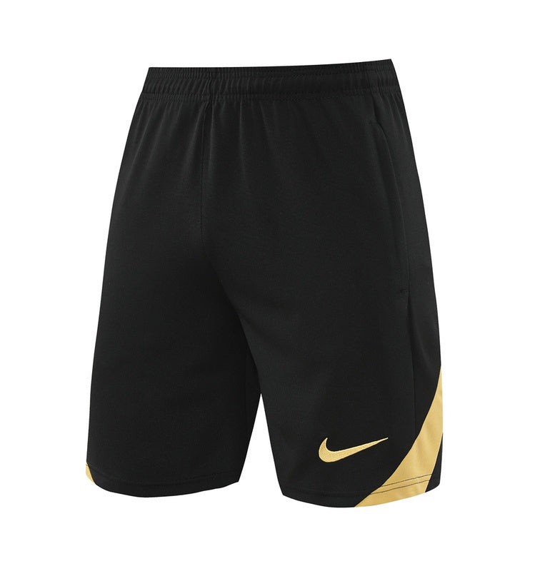 Conjunto Nike Masculino Camisa e Bermuda Preto e Dourado