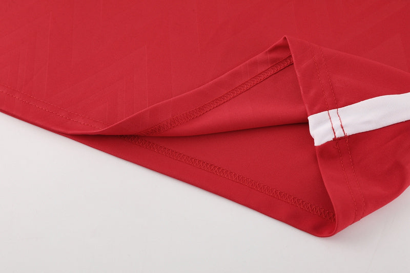 Conjunto Nike Camisa e Bermuda Vermelho e Preto