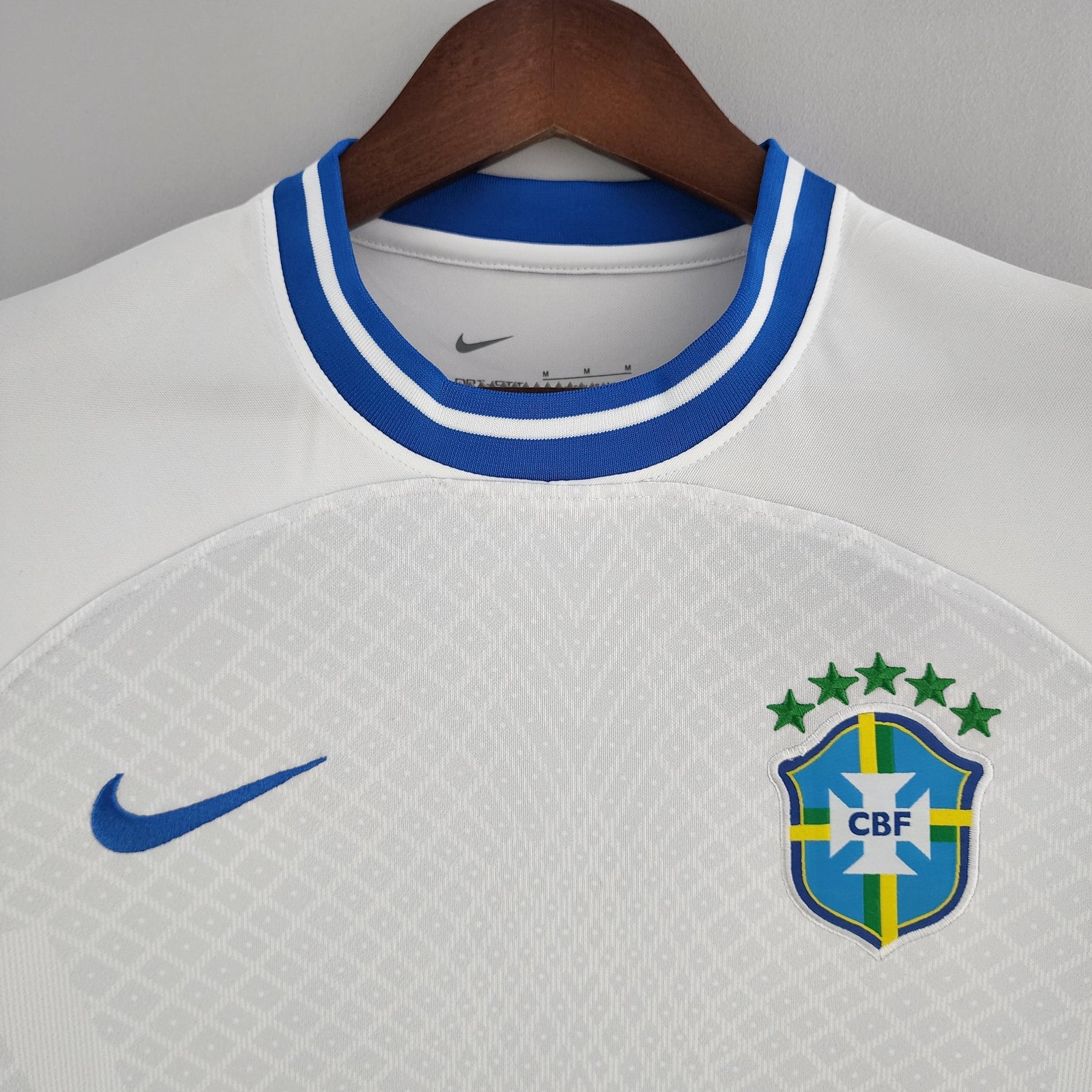 Camisa Seleção Brasil 2022 Nike - Branca - Conceito Branca - Loja da Seven Oficial