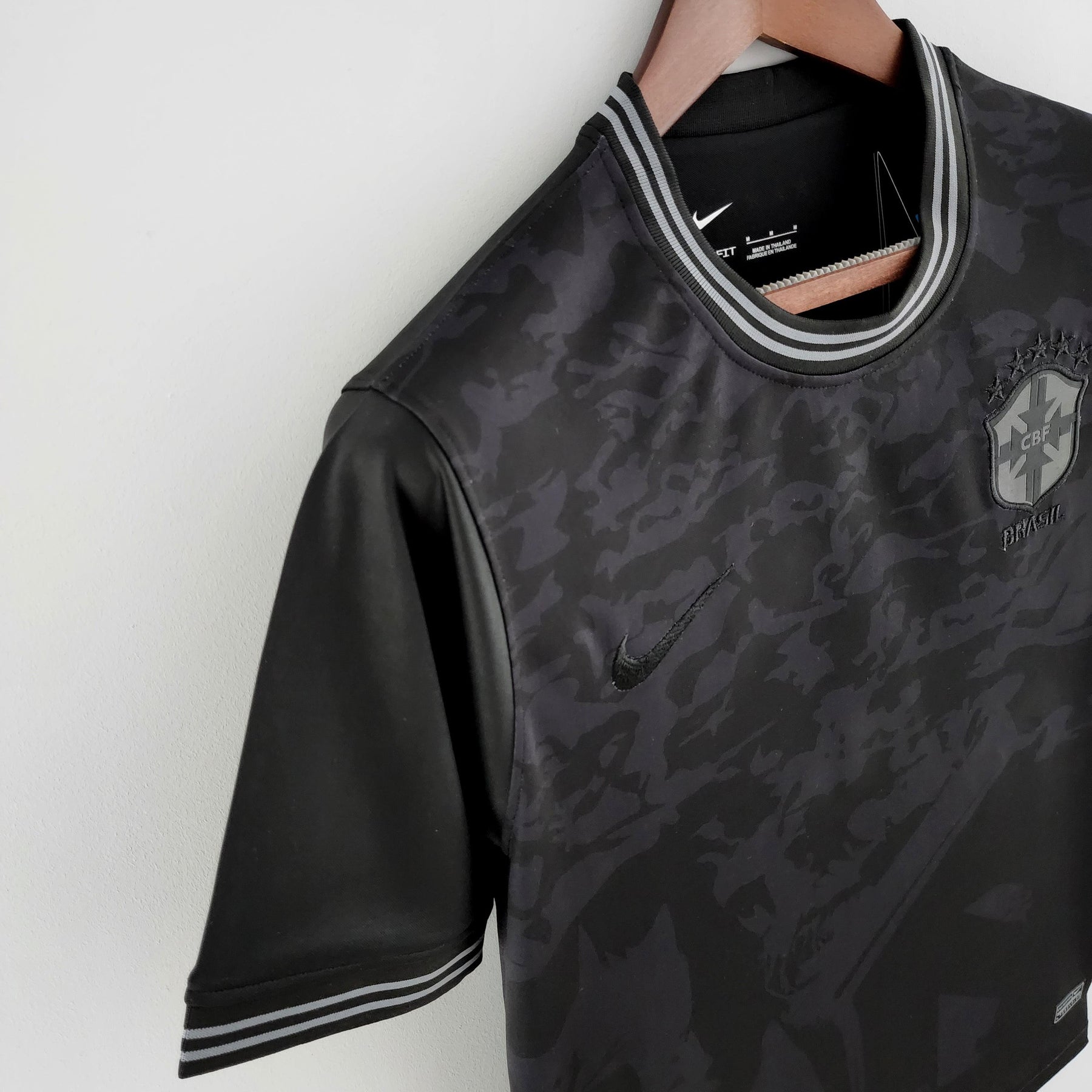 Camisa Seleção Brasil 2022 Nike - Preto - Conceito All Black - Loja da Seven Oficial