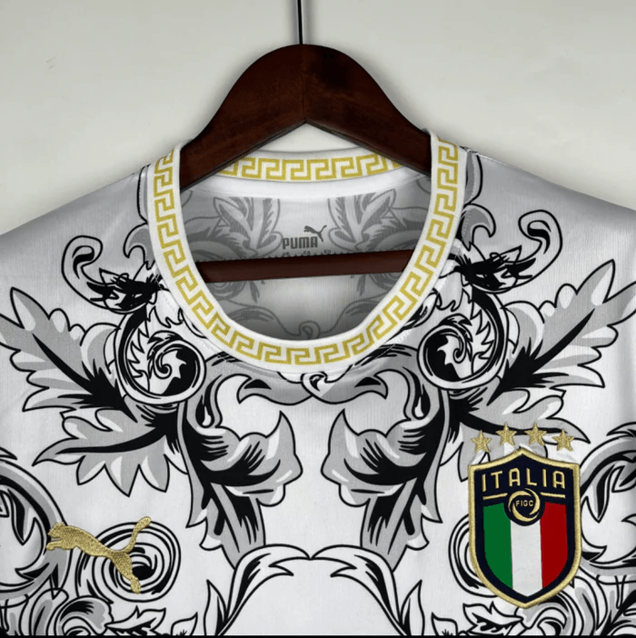 Camisa Seleção Itália x Versace - Puma - Branca - Loja da Seven Oficial