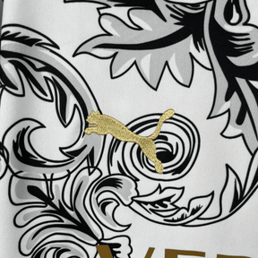 Camisa Seleção Itália x Versace - Puma - Branca - Loja da Seven Oficial