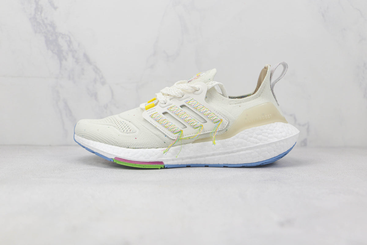 Tênis Adidas Ultra Boost 22  Made With Nature