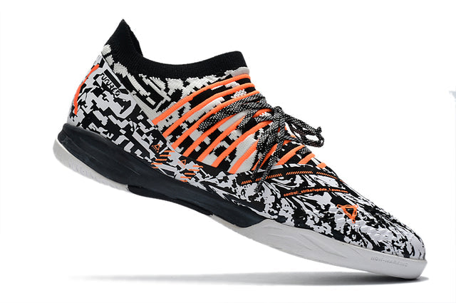Chuteira Puma Future Z 1.3 Pro Cage Futsal "Teaser"