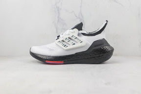 Tênis Adidas Ultra Boost 22  White Black