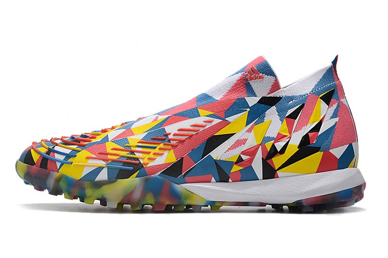 Chuteira Adidas Predator Edge+ Society TF "Geometric"