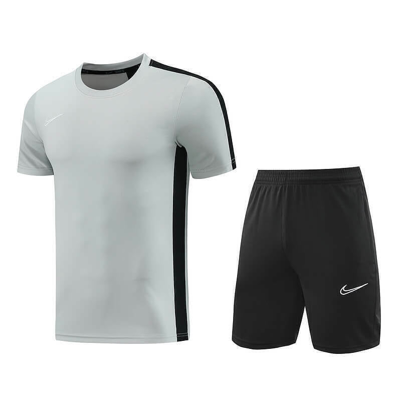 Conjunto Nike Masculino Camisa Cinza e Bermuda Preta