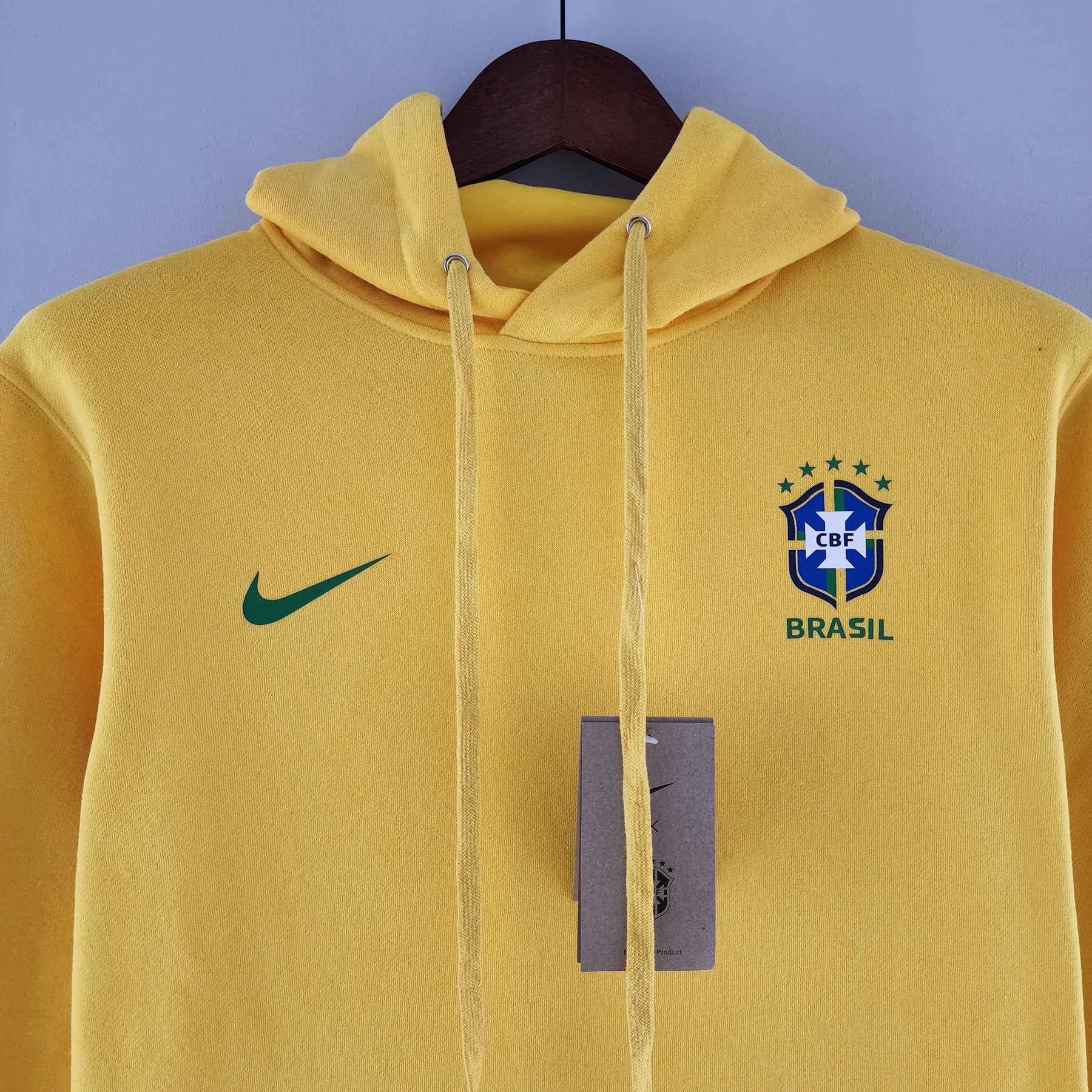 Moletom do Brasil 2022 Amarelo - Nike - Loja da Seven Oficial